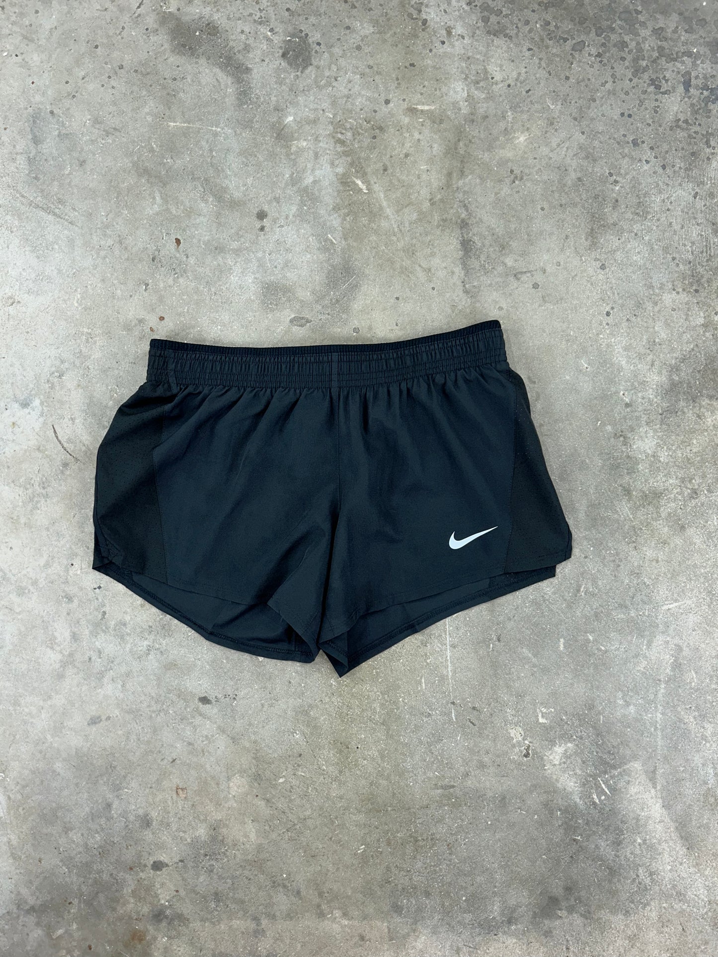 Mesh deals running shorts